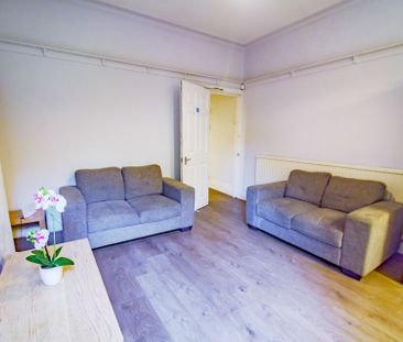 4 bedroom house share to rent - Photo 4