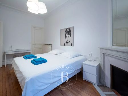 Tout savoir sur cet appartement dans le quartier Gros Caillou, à Paris 7ème - Photo 2