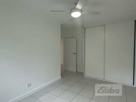 92A Acacia Avenue - Photo 2