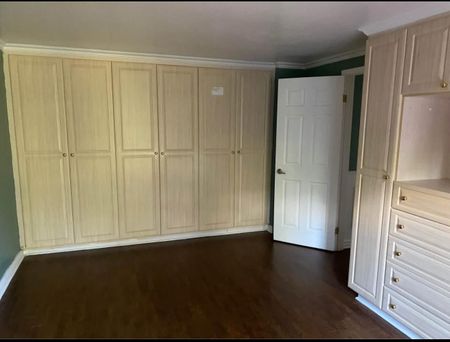 For Lease - 4 Duke Road, Brampton, Ontario - Photo 2