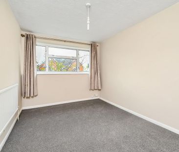 3 bedroom terraced house to rent - Photo 6