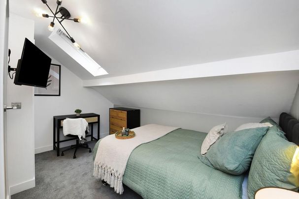 2 bedroom house to rent - Photo 1