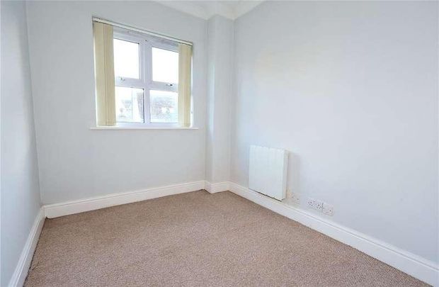 Burleigh Gardens, Woking, Surrey, GU21 - Photo 1