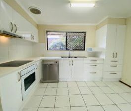 1/66 Dawn Parade, Miami QLD 4220 - Photo 5