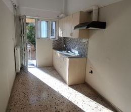 Διαμέρισμα για ενοικίαση - Γαλάτσι, - Φωτογραφία 2