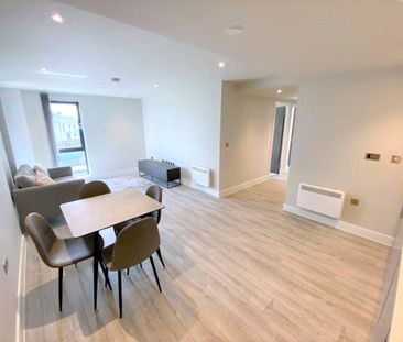 2 bedroom apartment to rent - Photo 2