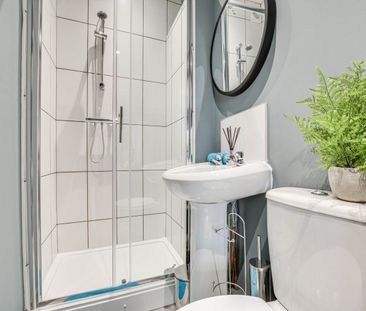 Knowle Mount (Room 4), Burley, Leeds - Photo 6