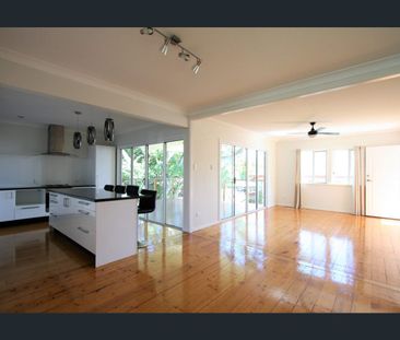 Stylish Family Home in Fantastic Location - Photo 4