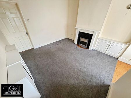 2 bedroom terraced house to rent - Photo 4