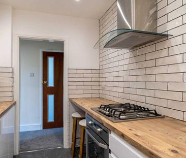 2 bedroom apartment to rent - Photo 6