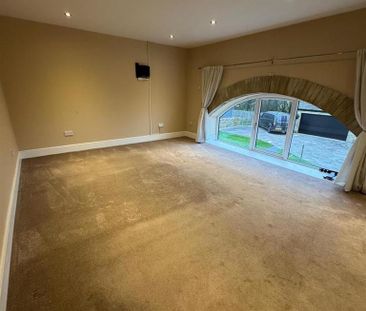 5 bedroom barn conversion to rent - Photo 2