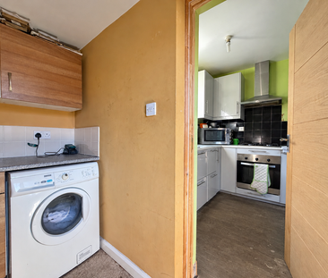 1 bedroom in a house share to rent - Photo 5