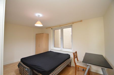 Apt 301 Park Avenue, Belfast, BT7 1AQ - Photo 2