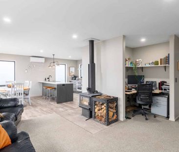 Family Four Bedroom Home In Rolleston! - Photo 4