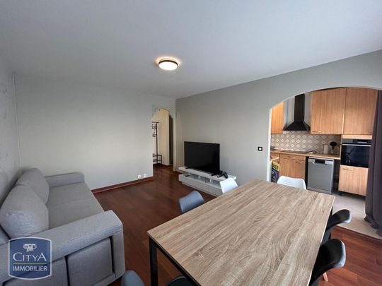 Location Appartement 4 pièces 77m² TRAPPES 78190 - Photo 1