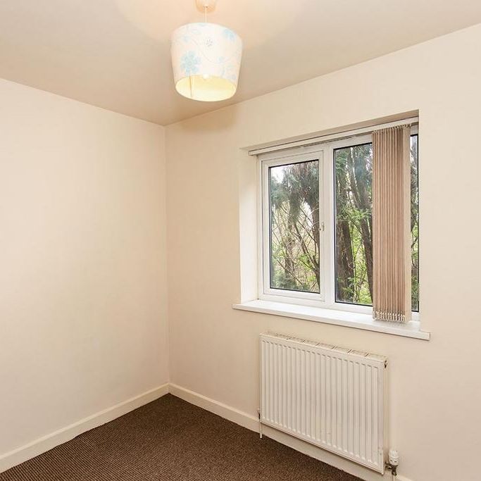 2 bedroom maisonette to rent - Photo 1