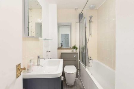 1 bedroom apartment to rent - Photo 2