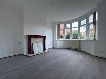 3 bedroom semi-detached house to rent - Photo 2