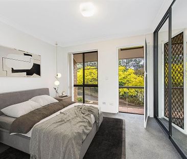 Three-bedroom Townhouse in Prime Wollstonecraft Location - Photo 2