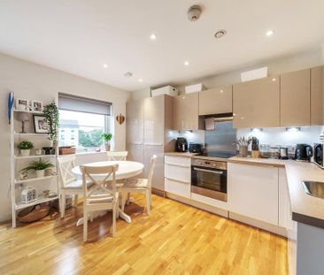 2 bedroom apartment to rent - Photo 4