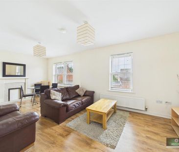 2 bedroom flat to rent - Photo 2