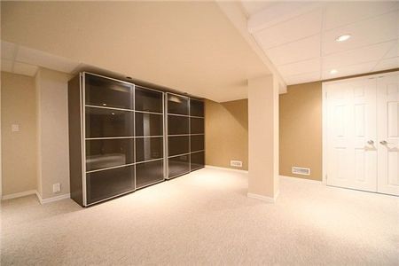 For Lease - 580 Taplow Crescent, Oakville, Ontario - Photo 5