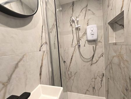 Dickens Avenue, Uxbridge - Photo 4