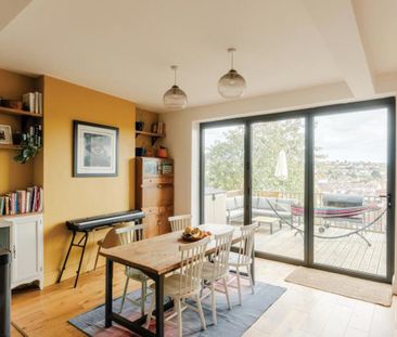 An immaculate two-bedroom terraced house to let in Bedminster, offe... - Photo 6