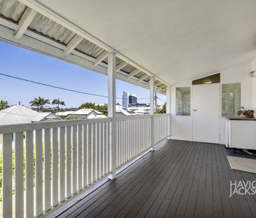 46 Lever Street, Albion QLD 4010 - Photo 4