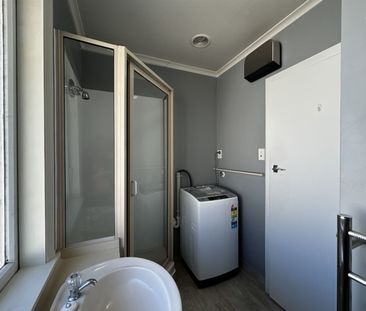 Studio Unit in Prime Riccarton Location - Photo 6