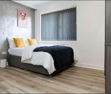 Ensuite Rooms To Move In Instantly, CV2 - Photo 4