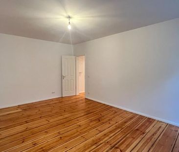 Wunderschöne modernisierte 3-Zimmer-Altbauwohnung im Zweitbezug mit... - Photo 2