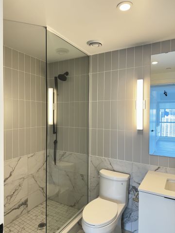 For Lease - 327 King Street Unit# 3707, Toronto, Ontario - Photo 2