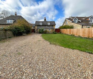 2 bedroom detached house to rent - Photo 2