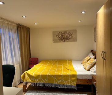 Room in a Shared House, Horton Avenue, NW2 - Photo 3