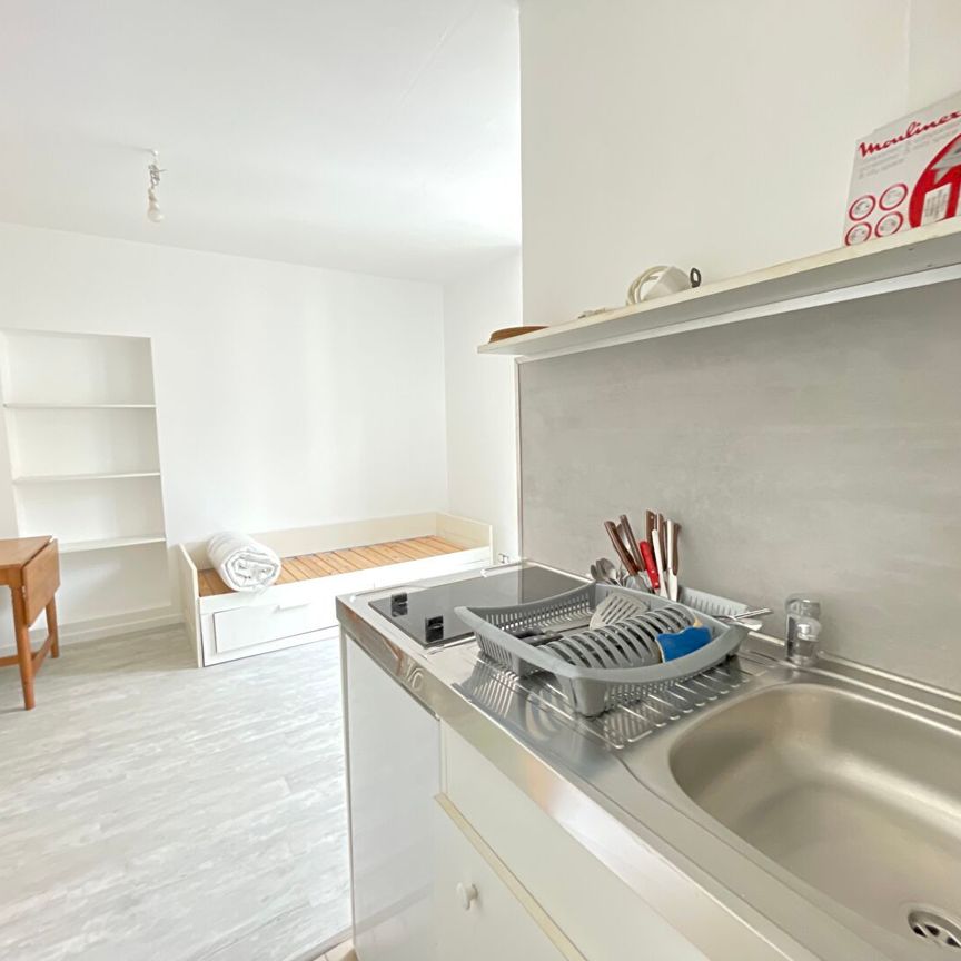 Location Appartement 1 pièce 14m² - Photo 1