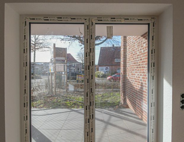 6652 - Helles und modernes Wohnen! NEUBAU-Erdgeschosswohnung in zentraler Lage - Foto 1