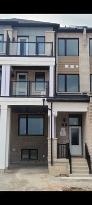 For Lease - 8 Twinflower Way, Brampton, Ontario - Photo 1