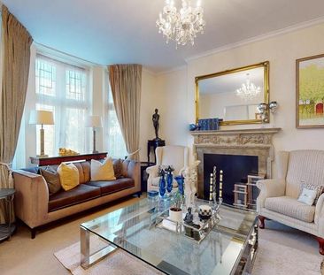 4 bedroom flat to rent - Photo 4