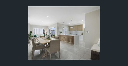 Freshly Updated Modern Home in Prime Thornlands Location - Photo 2