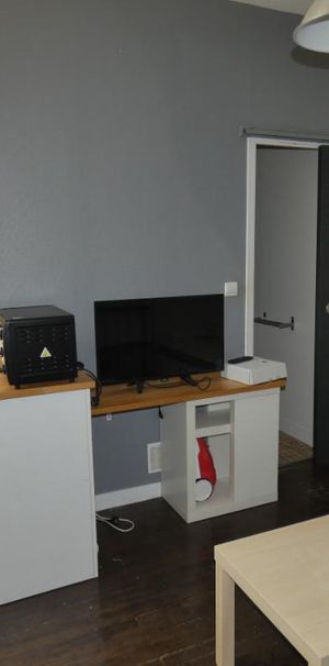 Location Appartement 1 pièce 23m² NANTES 44000 - Photo 2