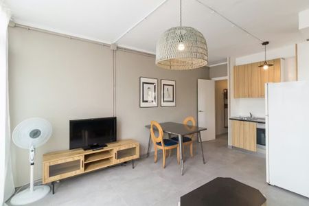 Carrer del Vallès, Barcelona, Catalonia 08030 - Foto 2