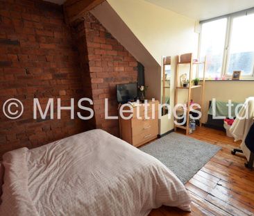 5 Bedroom Mid Terraced House for rent in Hessle Terrace - Photo 3