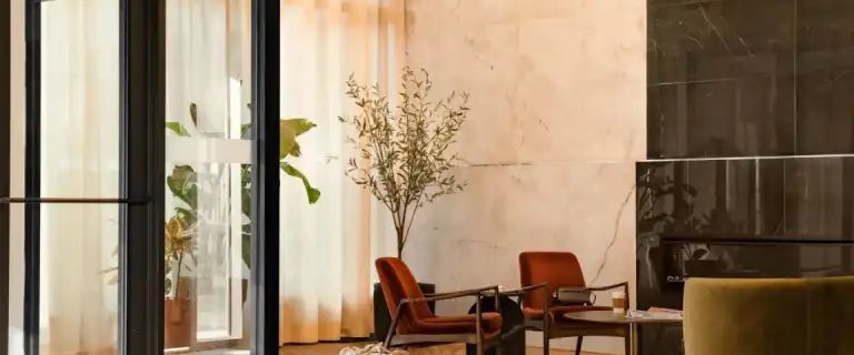 161 LAURIER | 161 Laurier Avenue West, Ottawa - Photo 1