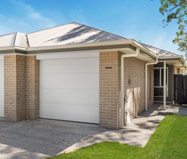 The Ideal Unit with a Yard! - Photo 6