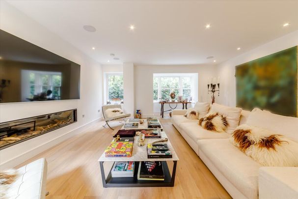 5 bedroom detached house to rent - Photo 1