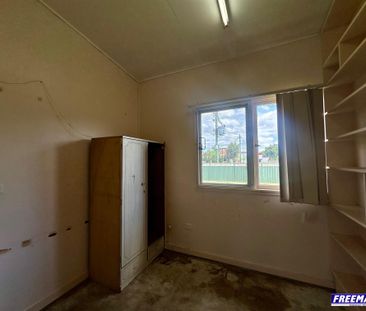 SPACIOUS 4-BEDROOM, 3-BATHROOM HOME IN AN UNBEATABLE CBD LOCATION - Photo 5