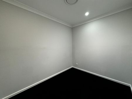 Home For Rent - Photo 4