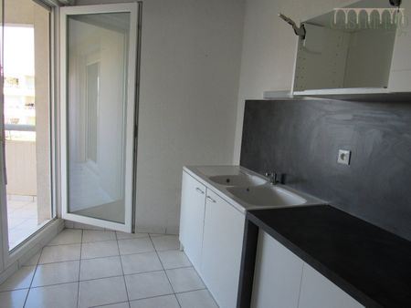 Location Appartement 2 pièces 46m² MONTPELLIER 34000 - Photo 5