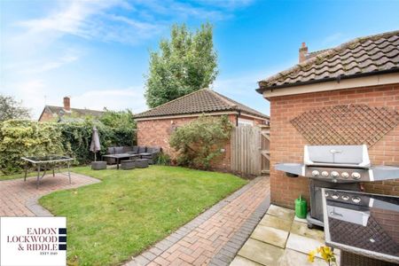 Station Road, Hatfield, Doncaster - Photo 2